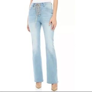 Wonderly Women’s Curvy Urban Cowboy Lace Up
Flare‎ Jeans Size 22W NWT/NEW